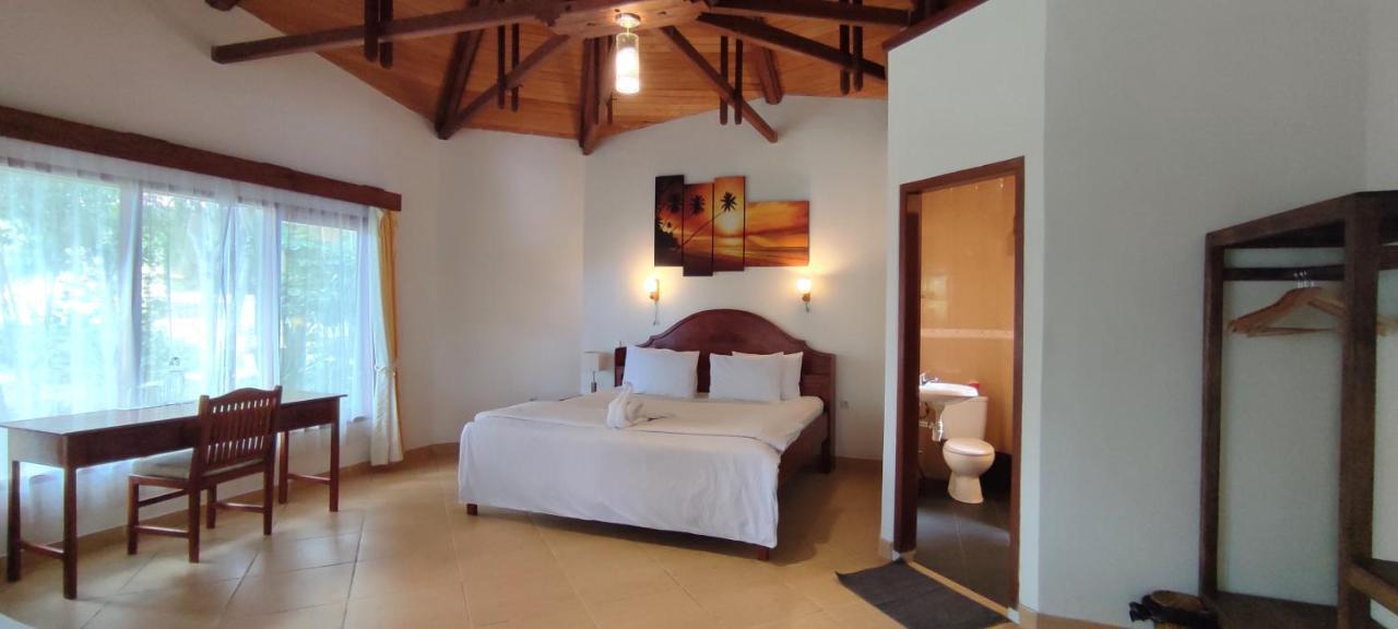 Bara Beach Bungalows Bira Eksteriør billede